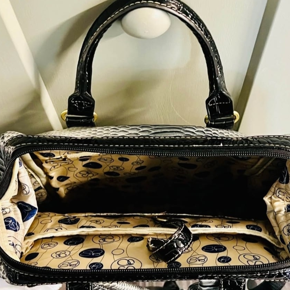Samantha Brown Ombre Snakeskin Backpack - Picture 2 of 4